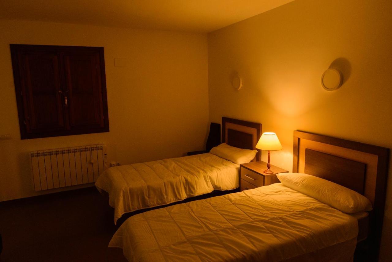 Unduesina Albergue Undues De Lerda المظهر الخارجي الصورة